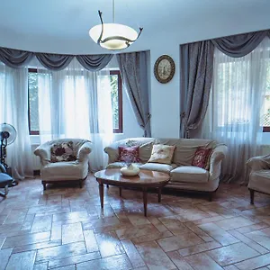 Luxuria Bucureşti
