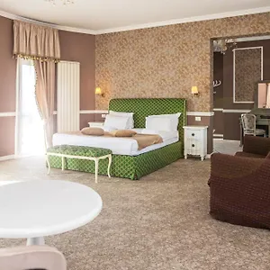 Boutique Lafayette Bucureşti